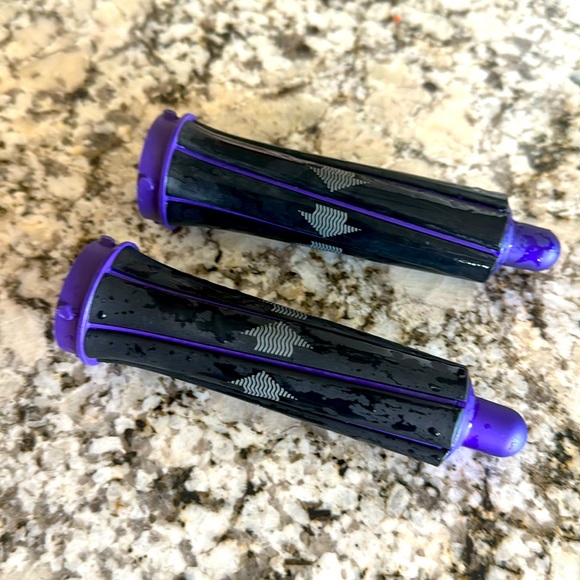 DYSON air wrap curler attachments: Left and Right- AUTHENTIC - Picture 1 of 1